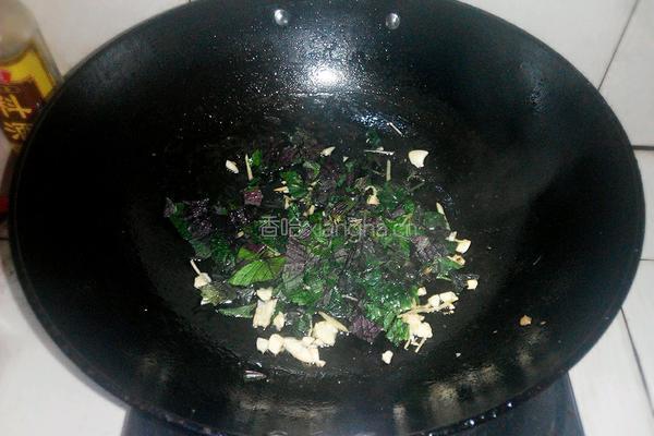 紫苏豆角炒肉片的做法图解6