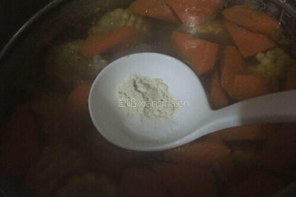 排骨玉米胡萝卜汤的做法图解6