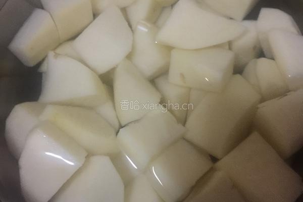 土豆炖豆角的做法图解2