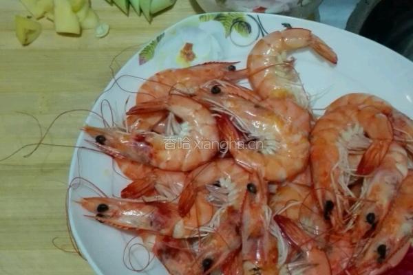 海鲜豆腐白菜砂锅的做法图解3