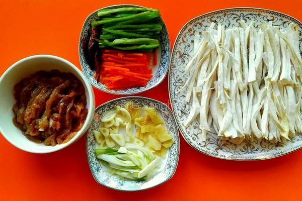 干煸杏鲍菇的做法图解1