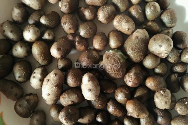 拔丝山药豆〈糖球山药豆〉的做法图解1
