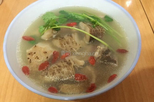 野生大花菇煲排骨汤的做法图解4