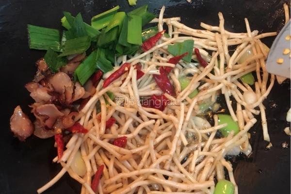 折耳根炒腊肉的做法图解12
