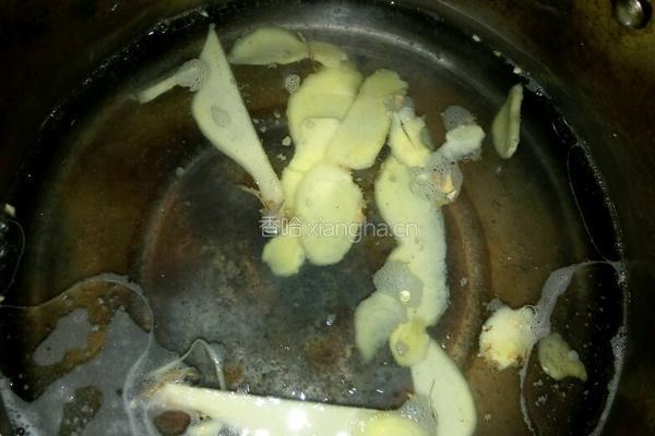 鱼头青菜汤的做法图解3