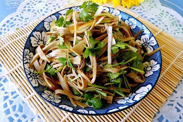 凉拌三河豆腐丝的做法图解6