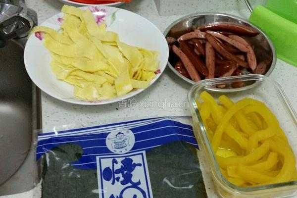 紫菜包饭的做法图解2
