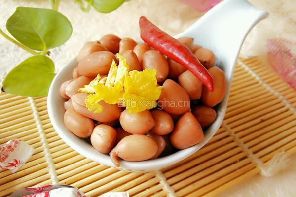 水煮五香花生米的做法图解9