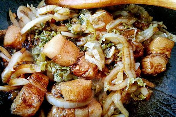 猪肉酸菜炖粉条的做法图解8