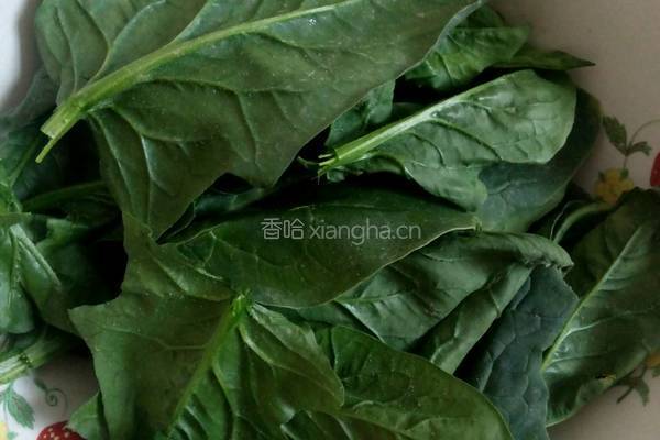 菠菜蜜豆海绵蛋糕的做法图解1