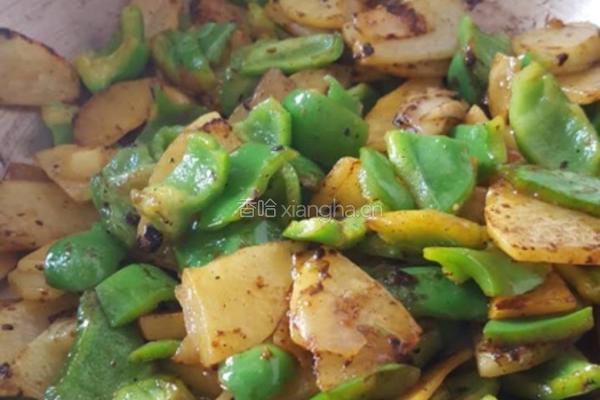 青椒炒土豆片的做法图解4