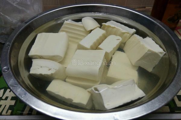 酿豆腐的做法图解1