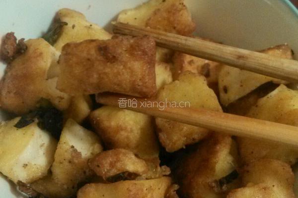 鸡蛋炒馒头的做法图解4