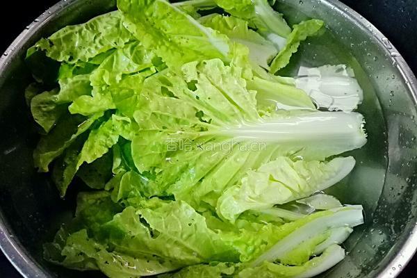 青炒小包菜的做法图解1