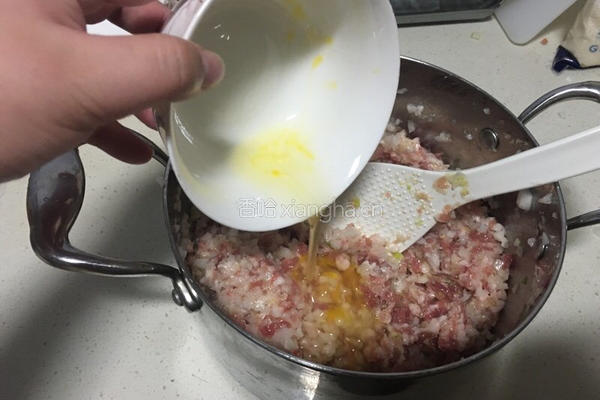 萝卜猪肉水饺的做法图解6
