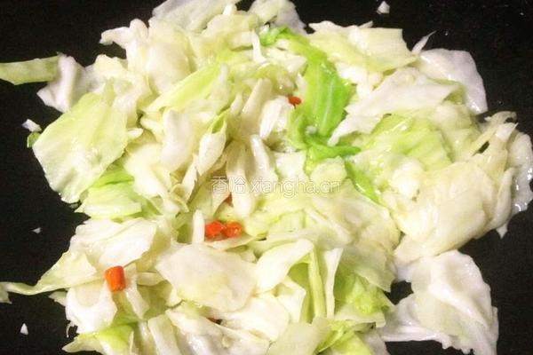 清炒包菜的做法图解6