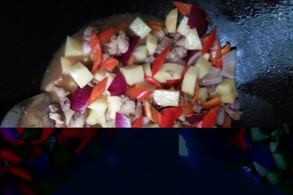 土豆炖牛肉的做法图解5