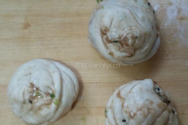 麻酱葱花饼的做法图解6