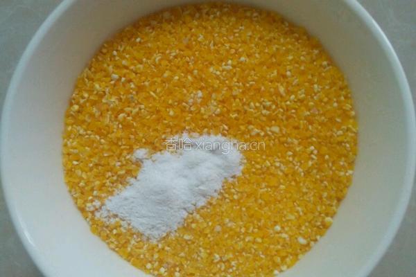 玉米粥煮饺子的做法图解2
