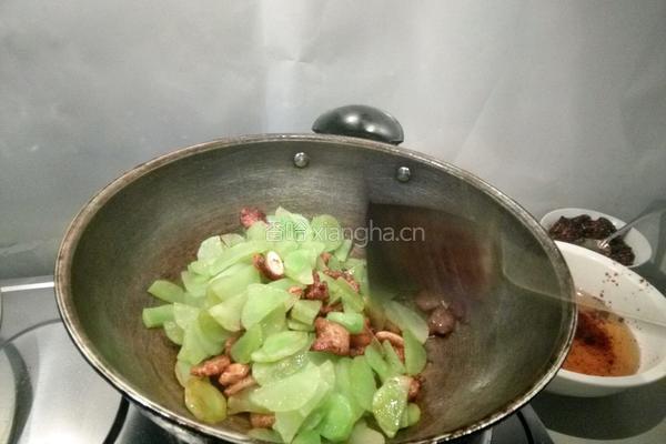 干锅莴笋的做法图解6