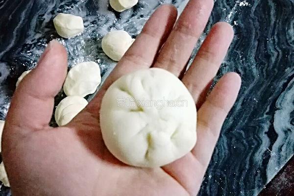 豆沙包的做法图解12