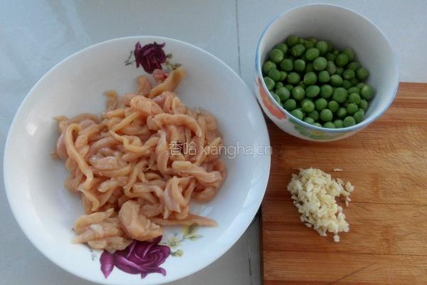 鸡丝豌豆的做法图解1