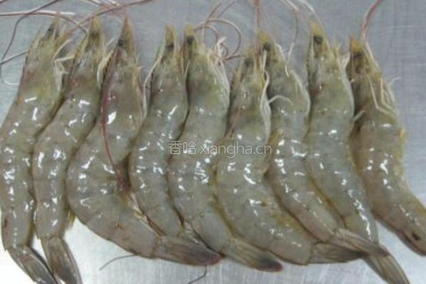 盐水大虾的做法图解1