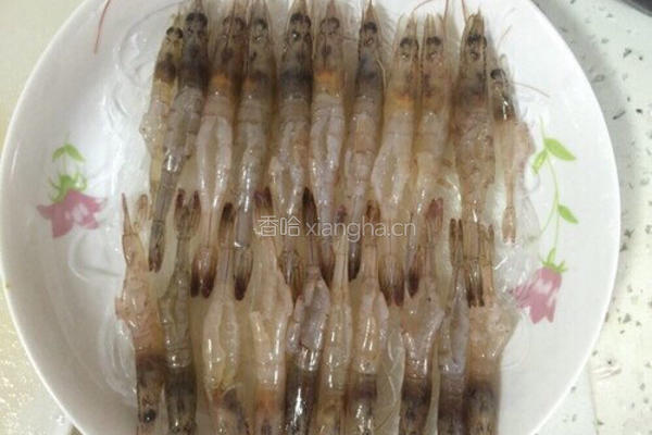 蒜蓉粉丝蒸开背虾的做法图解7