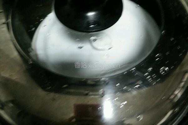 雪蛤膏炖椰奶的做法图解4