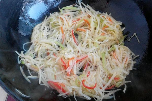 酸辣土豆丝的做法图解5