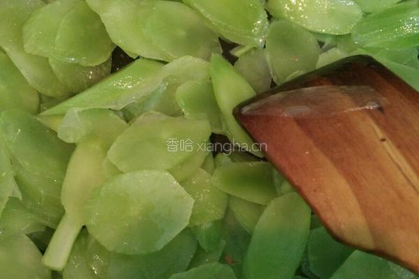 素炒莴笋的做法图解5