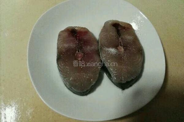 香煎马鲛鱼的做法图解3
