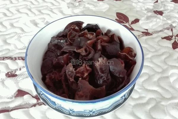 木耳炒鸡蛋的做法图解4