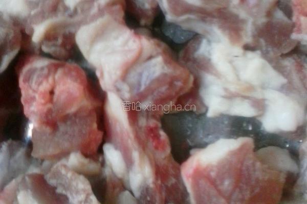 豆豉蒸排骨的做法图解1