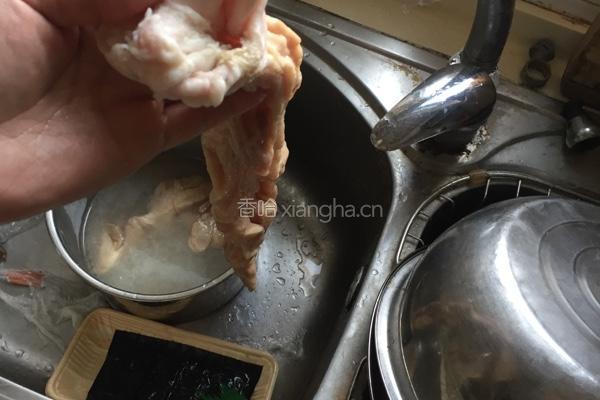 干煸肥肠的做法图解2