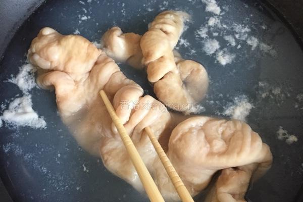干煸肥肠的做法图解5