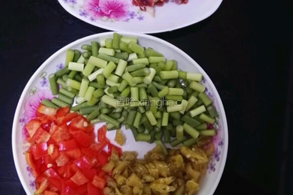 酸辣鸡珍的做法图解4