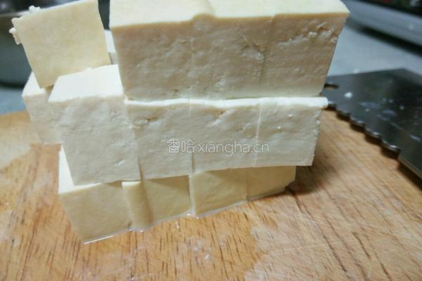 青菜炖豆腐的做法图解2