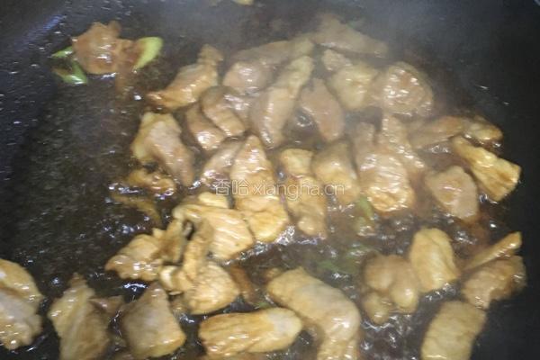 黄花菜干烧肉的做法图解8