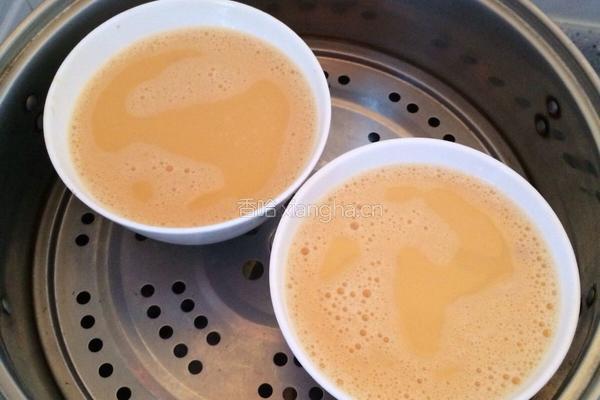 牛肉粒虾仁鸡蛋羹的做法图解6