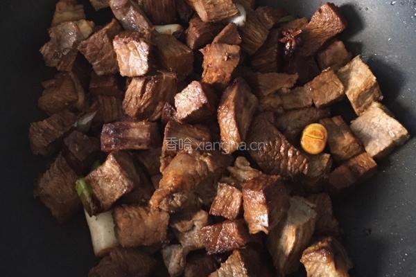 大酱炖牛肉的做法图解5