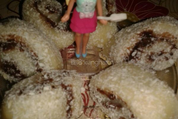 红豆沙椰蓉糯米卷的做法图解7