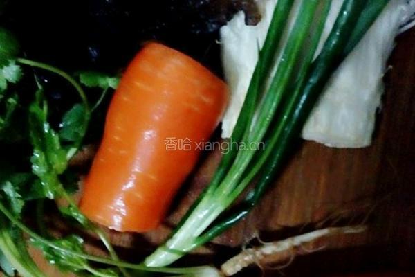 酸辣汤（开胃汤）的做法图解1