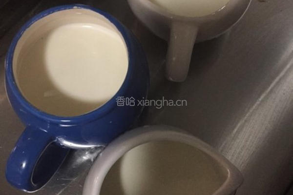 双皮奶的做法图解2