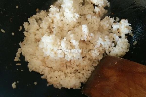 鸡脯肉炒饭的做法图解6