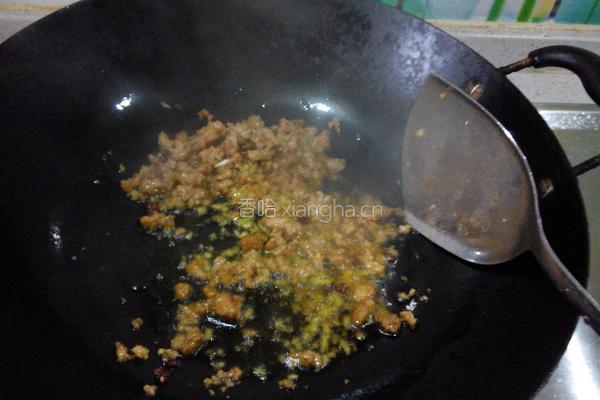 咸甜肉末豌豆(母亲版)的做法图解7