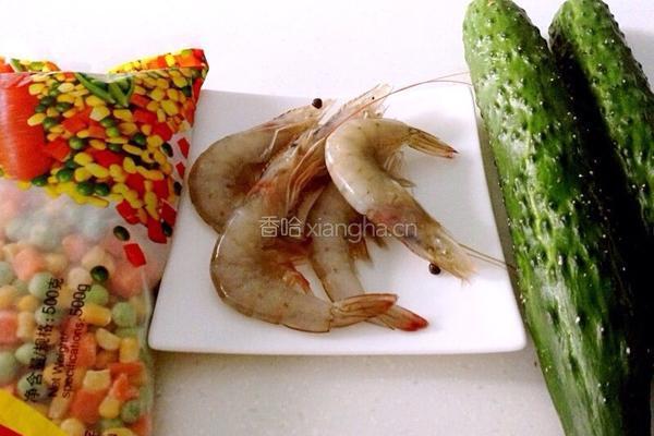 节节高升 黄瓜酿虾仁时蔬的做法图解1