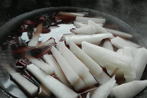 红枣白萝卜黑豆汤的做法图解8