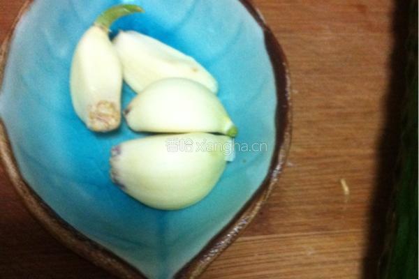 油爆虾球的做法图解3
