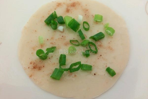 饺子皮葱油饼的做法图解4